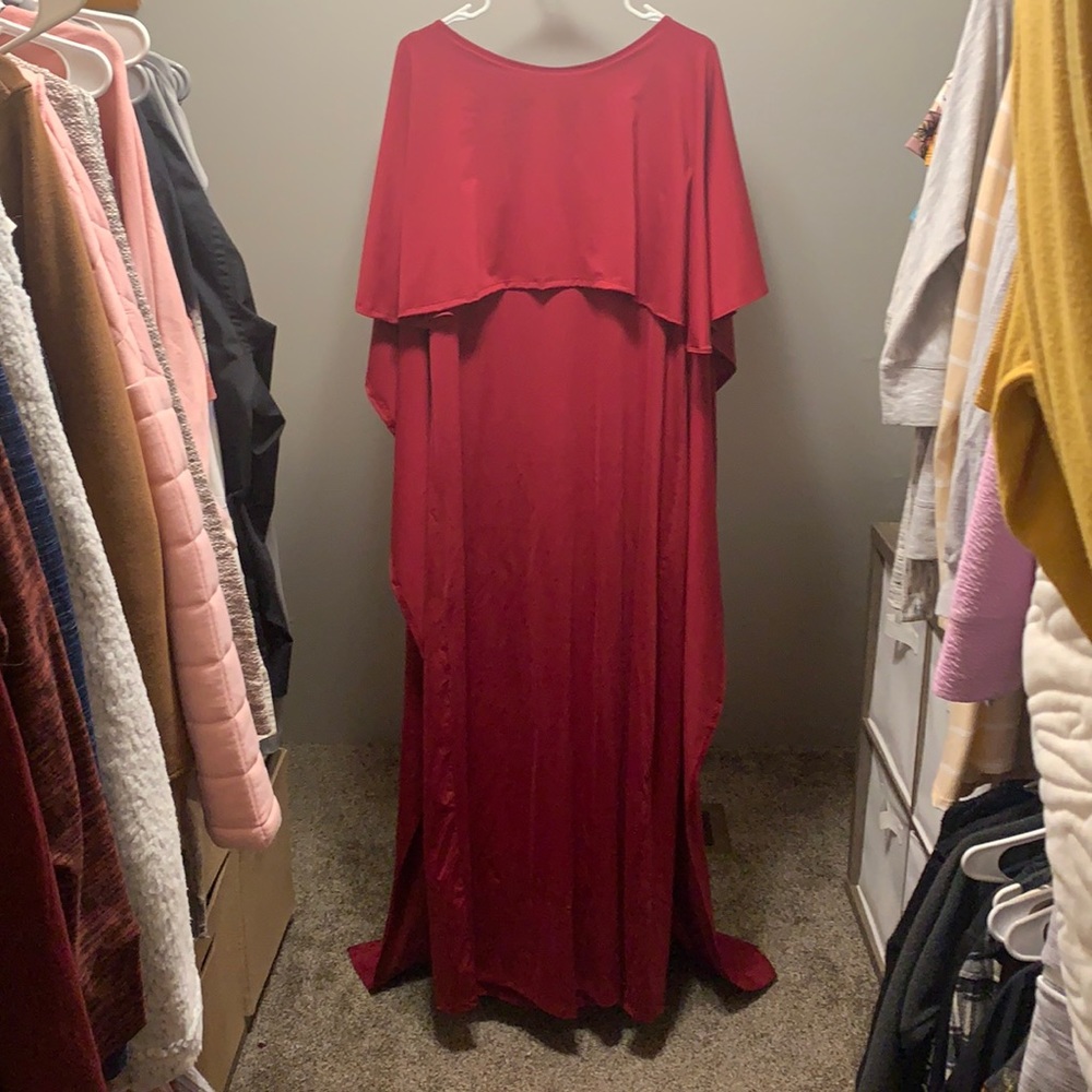 Maternity Cape Dress XL